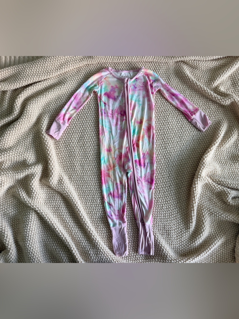 💕 Little Sleepies Tie-Dye Zippy — 6–12M